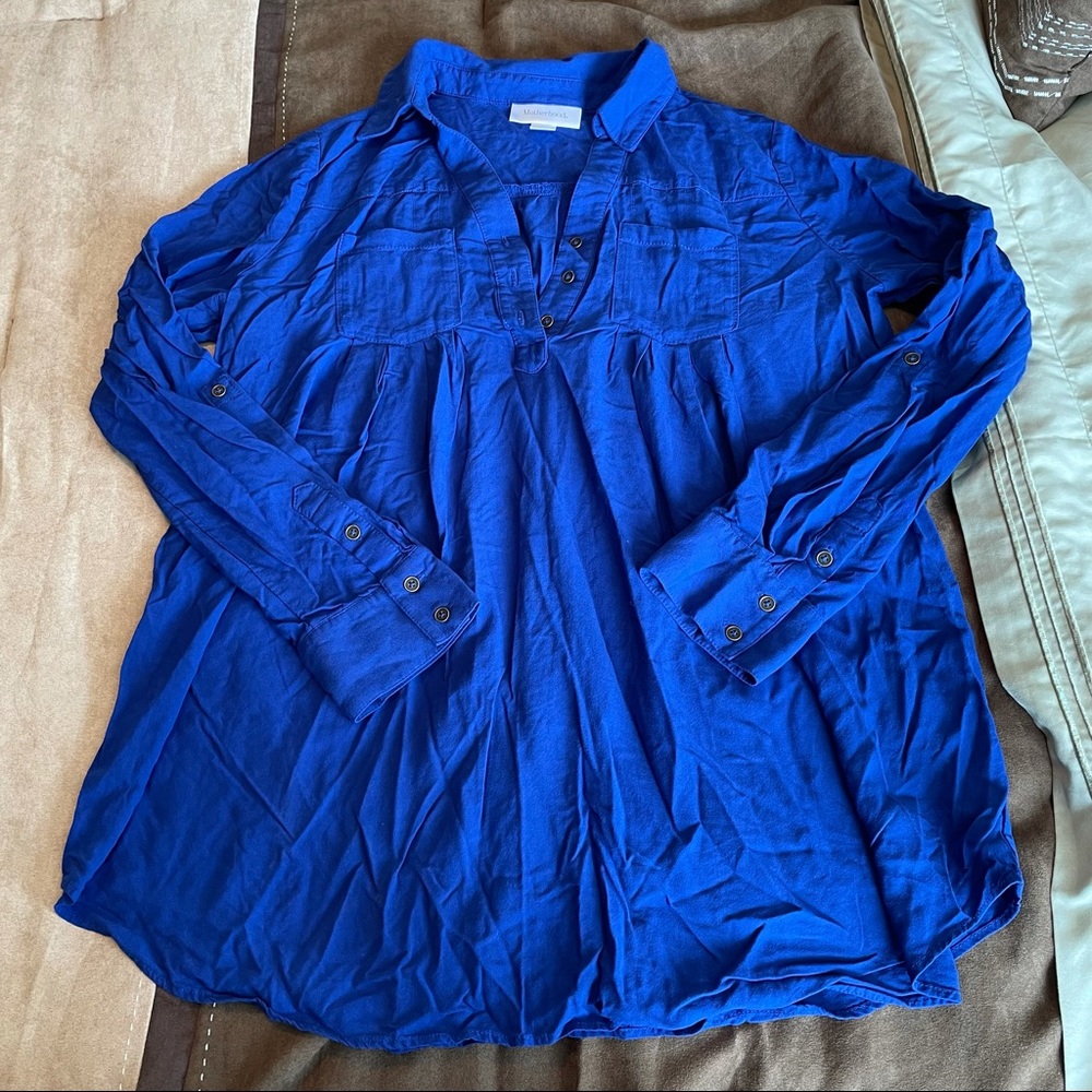 MATERNITY* blue dress shirt size M
